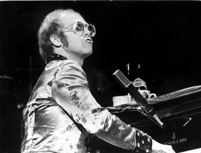 Elton-John-Music-Photo-A-29.jpg