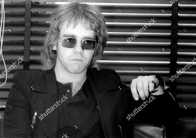 elton-john-1970-shutterstock-editorial-564932b.jpg