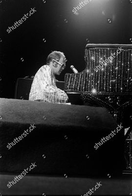 elton-john-concert-los-angeles-los-angeles-shutterstock-editorial-10474686at.jpg