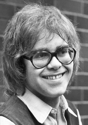 Elton-John-Music-Photo-A-24.jpg