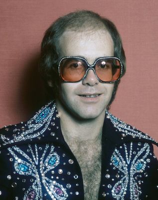 Elton-John-Music-Photo-E-48.jpg