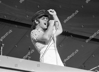 elton-john-in-concert-at-dodger-stadium-los-angeles-usa-october-1975-shutterstock-editorial-10196907ac.jpg