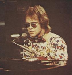 elton010.jpg