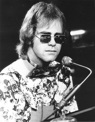 0419-elton-john-old-gt.jpg