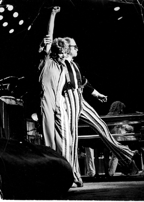 CB___Elton_John_1976_copy-22408.jpg