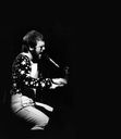 DLDSDD1504537703elton_troubadour_1970_2.jpg