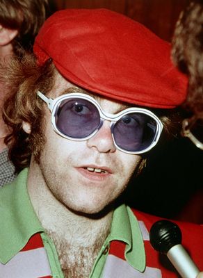 Elton-John-Music-Photo-E-23.jpg