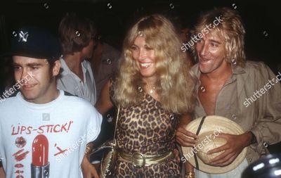 elton-john-alana-stewart-and-rod-stewart-1978-shutterstock-editorial-9853495a.jpg