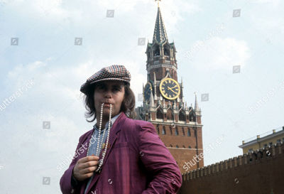 to-russia-with-elton-tv-programme-moscow-russia-1979-shutterstock-editorial-4564838c.jpg