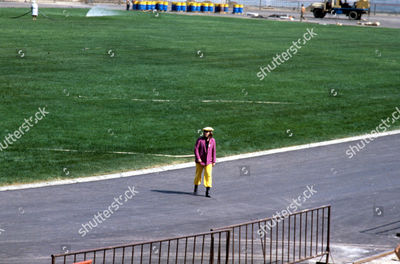 to-russia-with-elton-tv-programme-moscow-russia-1979-shutterstock-editorial-4564838h.jpg