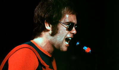 13Jul_2-elton-john-590x350-1.jpg