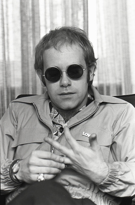 03-elton-john-glasses.jpg