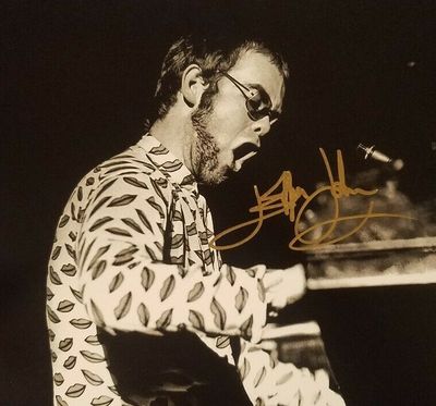 ELTON-JOHN-Hand-Signed-Autograph-Signature-8-x.jpg